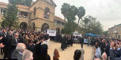 Avukatlar: “Yargı bağımsızlığına sahip çıkıyoruz”