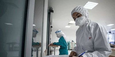 BioNTech'in koronavirüs aşısında 1 doz tartışması