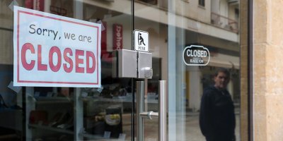 Güneyde yaşanan üçüncü Covid-19 dalgası nedeniyle tam kapanma gündemde