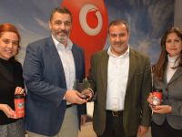 Kemal Saraçoğlu Vakfı’ndan Telsim’e teşekkür plaketi