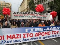 Yunanistan'da grev hayatı felç etti