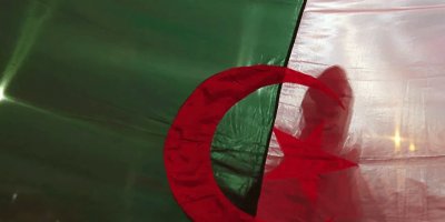 Cezayir'de yolsuzluk soruşturmalarında '850 milyon dolar değerinde mal varlığına' el konuldu