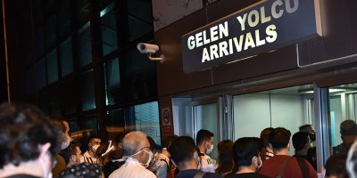 Toplam bin 834 kişi ülkeye giriş yaptı