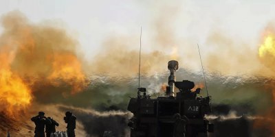 AP, sosyal medyada İsrail'i eleştiren paylaşımlar yapan muhabirinin görevine son verdi