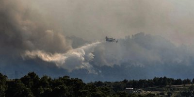 Yunanistan'da orman yangını endişe yarattı