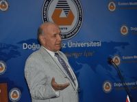 Osman Şahin DAÜ’de öğrencilerle bir araya geldi