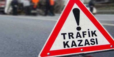 3 Yayaya araç çarptı