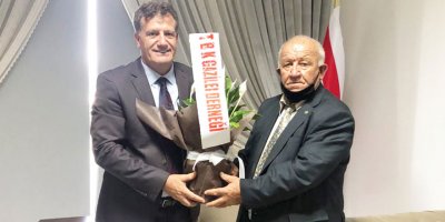 Arıklı, Gaziler derneği’ni kabul etti