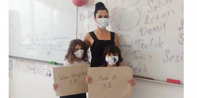 Okullarda karne ve diploma heyacanı yaşandı