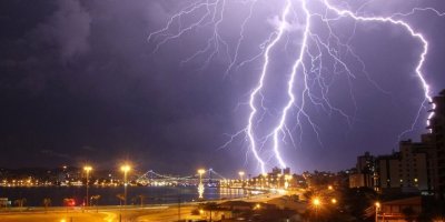 Güney Kıbrıs sarı alarm verdi