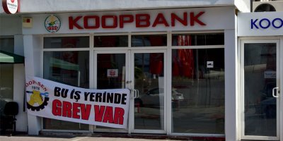 Koopbank'ta grev devam ediyor