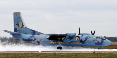 Rusya'da yolcu uçağı denize düştü