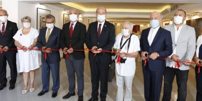 Cumhurbaşkanı Tatar, YDÜ’de iki sergi açılışı gerçekleştirdi