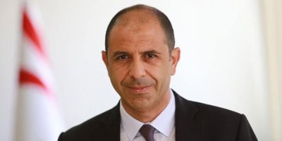 Özersay ailesi corona ile mücadele ediyor