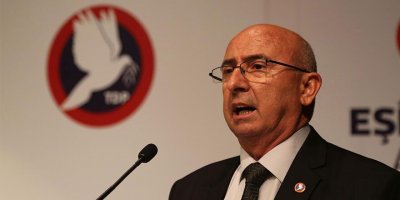 Özyiğit, Arıklı'yı eleştirdi!