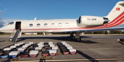 Özel jette 1304 kilo kokain bulundu