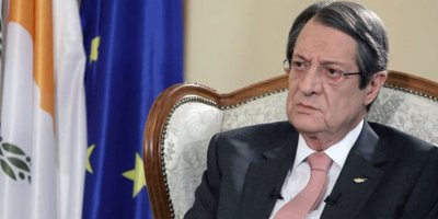 Anastasiadis etkinlikte istenmiyor!