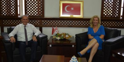 Ataoğlu, Hollanda parlamentosu üyesi Lıane den haan ile görüştü