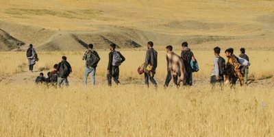 İran, Afgan mültecilerin ülkeye girişini engelleyecek