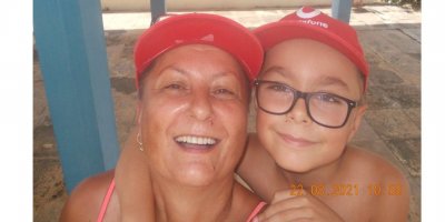 Oğluyla Kıbrıs’ı turladı