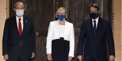 "Tatar kapıları kapattı"