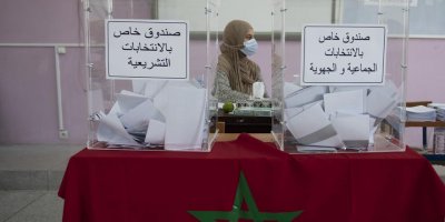 Fas seçimlerinde liberaller İslamcı partiyi hezimete uğrattı