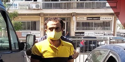 Kaçak olduğu için polis ihraç işlemi başlattı, avukatı statü kazandırmaya çalışıyor