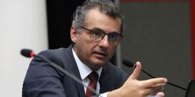 Erhürman'dan Tatar'a eleştiri!