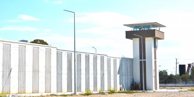 Cezaevine uyuşturucu sokmaya çalıştılar