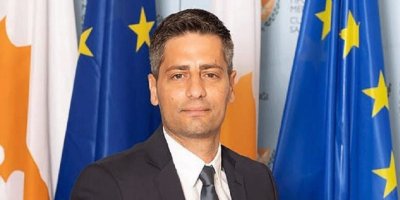 Rum Hükümet Sözcüsü’nden Tatar’a yanıt!