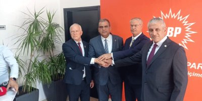 Kurultaya doğru.. Saner 4 numarada