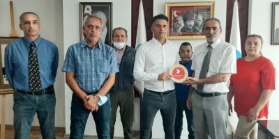 TKP heyeti Alsancak Belediyesi'ni ziyaret etti