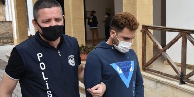 Oraya gelir sana tecavüz ederim!