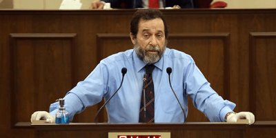 Denktaş, aday olmayacak!