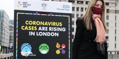 İngiltere Omicron nedeniyle alarm seviyesini yükseltti
