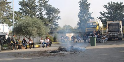 Belediye çalışanları 4 aydır maaş alamıyor.
