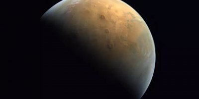 Mars'ta Hollanda büyüklüğünde gizli su rezervi bulundu