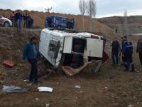 Yozgat Sorgun'da engelli öğrencilerin servisi devrildi: 13 yaralı