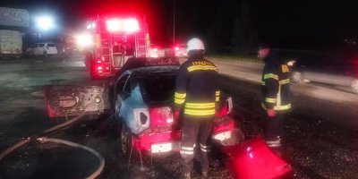 Ağırdağ’da araç yandı!