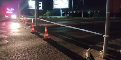 Trafik Işıkları devre dışı kaldı, yolu kapattılar!