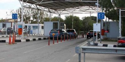 Sınır kapılarından 2021’de toplam bir milyon üzeri geçiş!