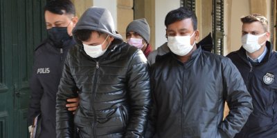 Yasadışı yoldan Güney Kıbrıs’a gitmek isterken yakalandılar