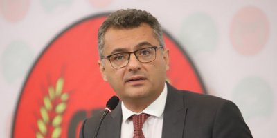 "Kıbrıs Türk halkının özgüveninin yol edilmesine izin vermeyeceğiz"