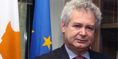 "Kıbrıs sorunu ve ekonomi birbirine bağlıdır”