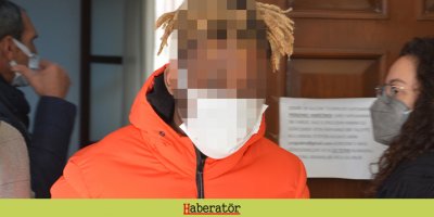 Araçtan laptop çaldı, tutuklandı