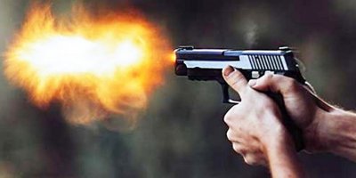 Çatalköy’de araç kurşunlandı