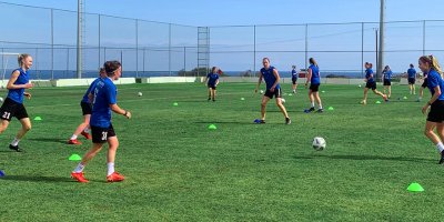 Estonya’nın önemli Futbol Takımlarından Talinna Kalev Acapulco’da kamp yaptı