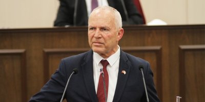 "Meclis Başkanı olduğum sürece devletin varlığını ve bağımsızlığını savunacağım"