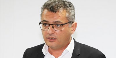 “Hükümeti bize versinler, biz icraat yapalım”