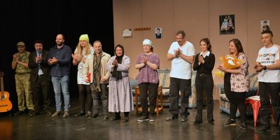 “Ah Bu Parasızlık”  Girne'de sahnelendi